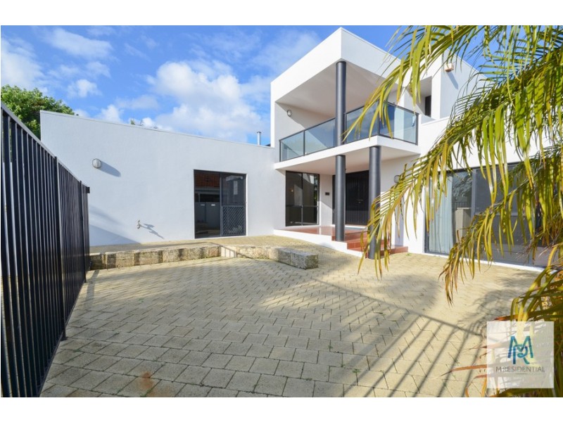 20 Ranelagh Crescent, South Perth WA 6151