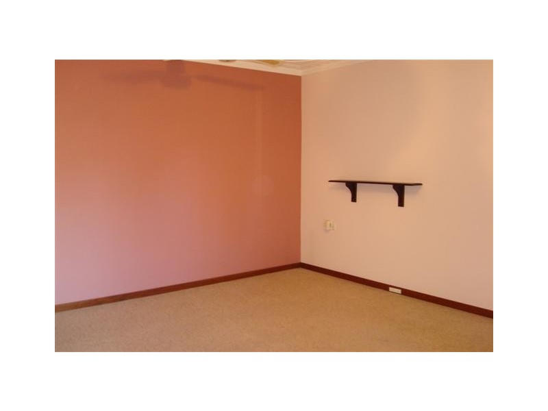 3 Satellite place, Carlisle WA 6101