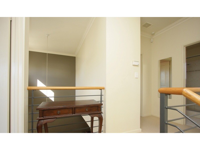 1/138  Robert Street, Como WA 6152