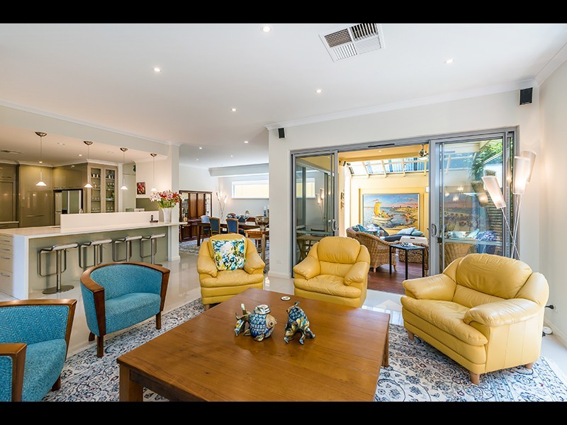 92 Labouchere Road, South Perth WA 6151