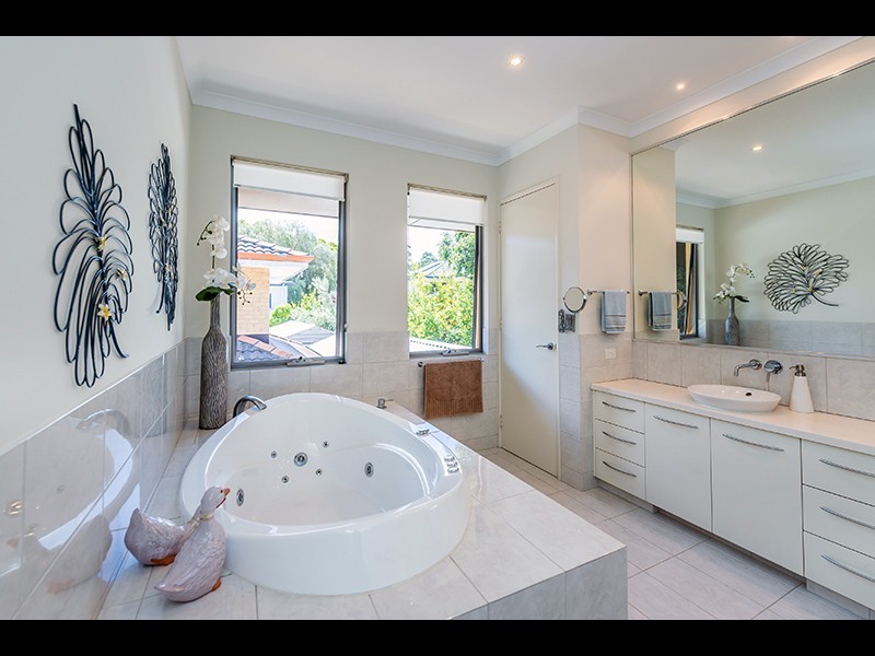 92 Labouchere Road, South Perth WA 6151