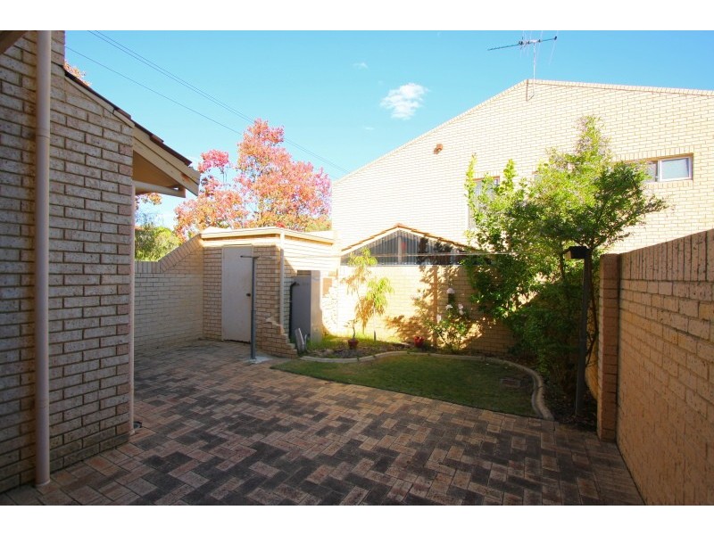 25 Onslow, South Perth WA 6151