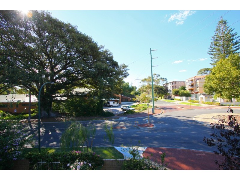 25 Onslow, South Perth WA 6151