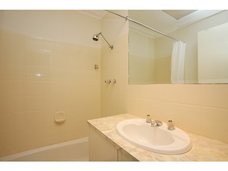 2/39 Axford Street, Como WA 6152