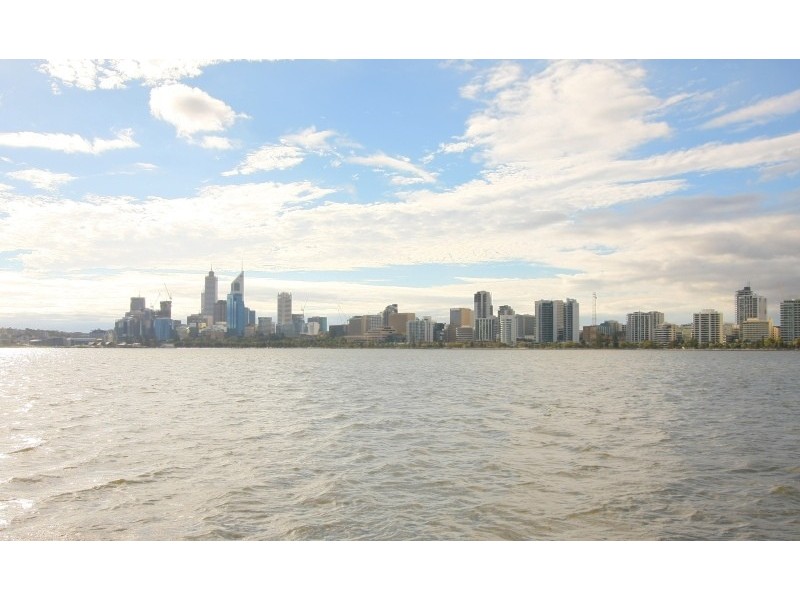 5/2 Manning Tce, South Perth WA 6151