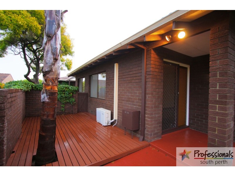 1/33  Park st, Como WA 6152