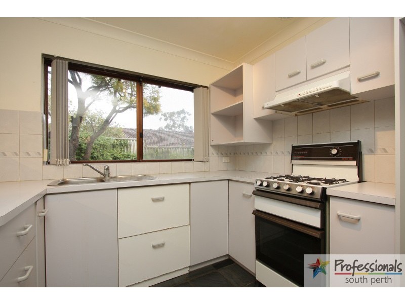 1/33  Park st, Como WA 6152