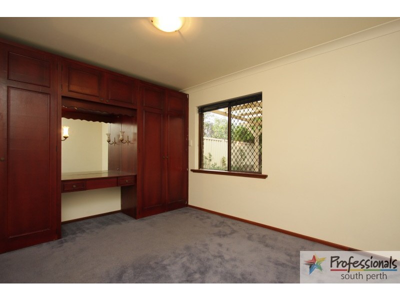 1/33  Park st, Como WA 6152