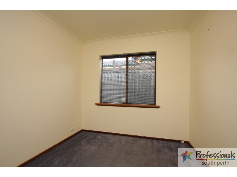 1/33  Park st, Como WA 6152