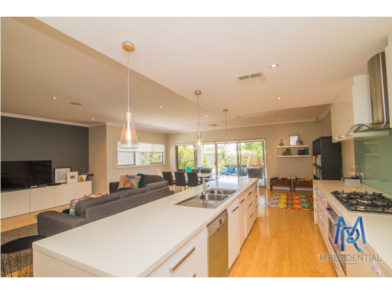 147b Lockhart Street, Como WA 6152