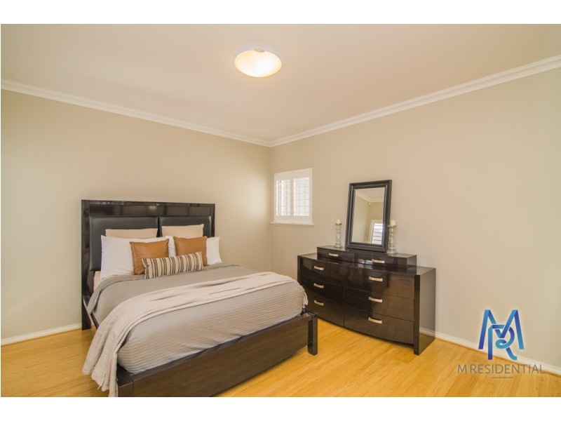 147b Lockhart Street, Como WA 6152