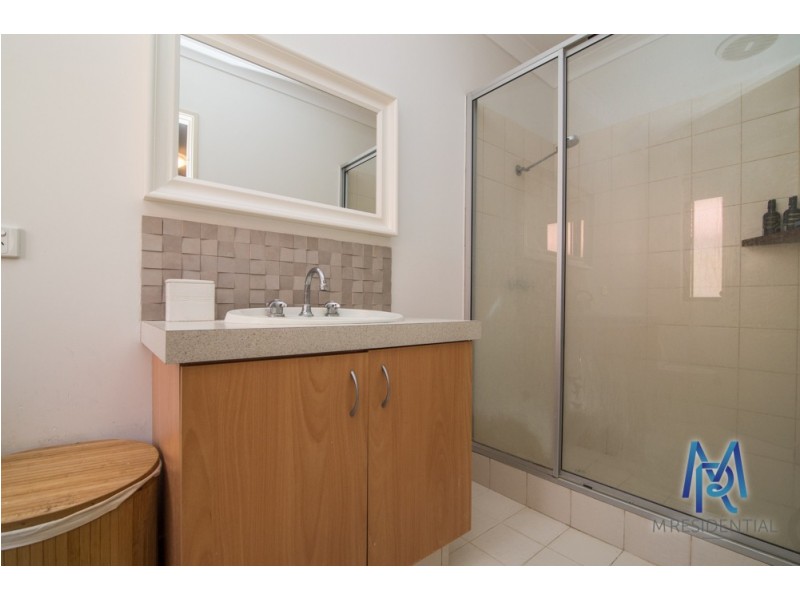 12b Harriett Place, Cloverdale WA 6105