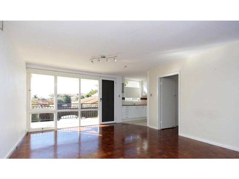 3/45 Robert street, Como WA 6152