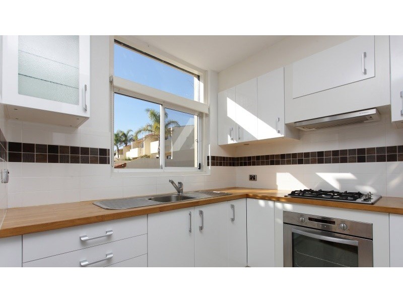 3/45 Robert street, Como WA 6152