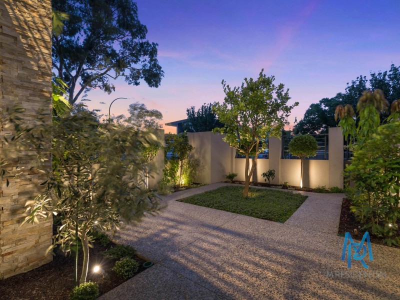 10 Waverley Street, South Perth WA 6151