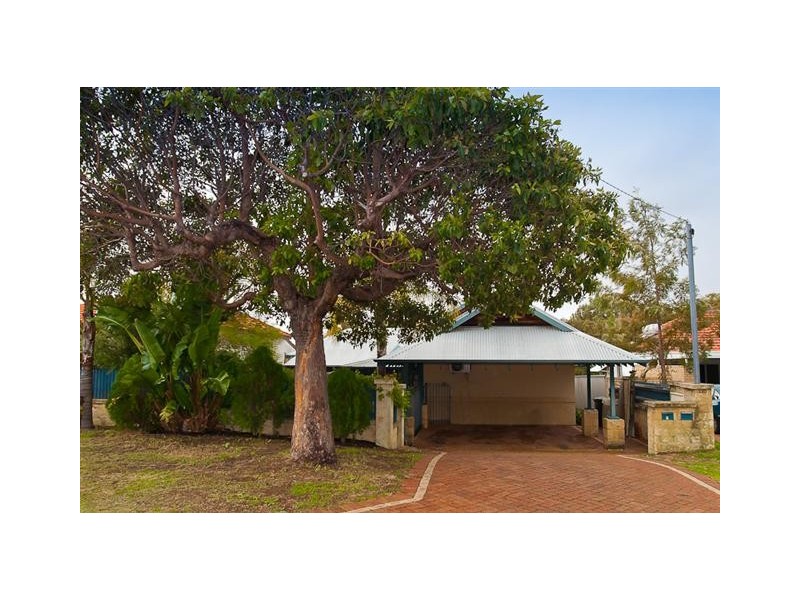 220a Herbert Street, Doubleview WA 6018