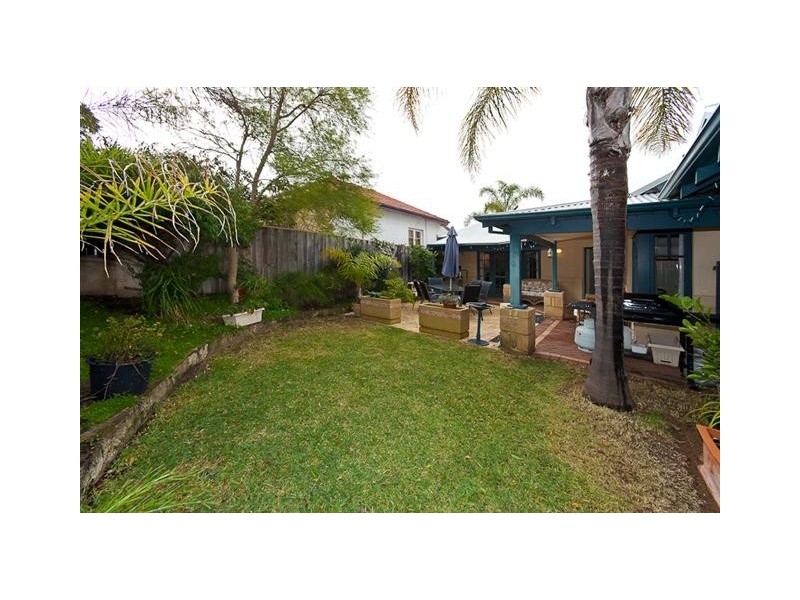 220a Herbert Street, Doubleview WA 6018