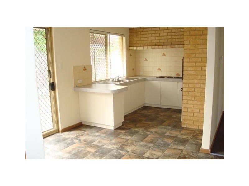 2/96 Star Street, Carlisle WA 6101