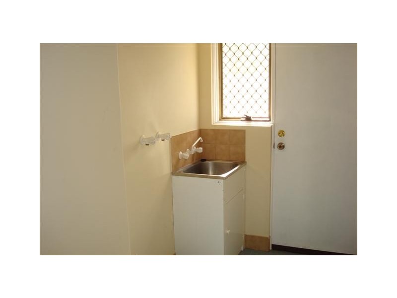 2/96 Star Street, Carlisle WA 6101