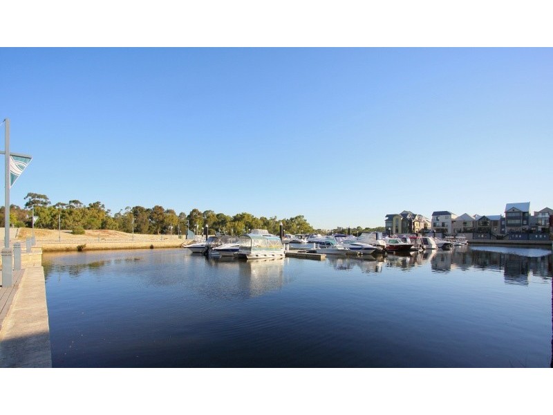 8/10 Marina Drive, Ascot WA 6104
