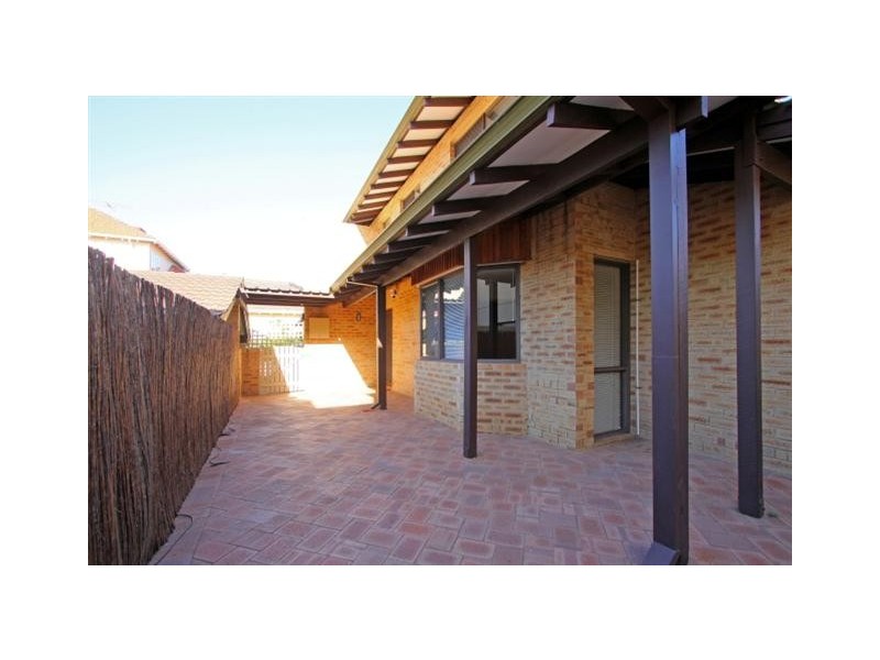 4/9 Hampden Street, South Perth WA 6151