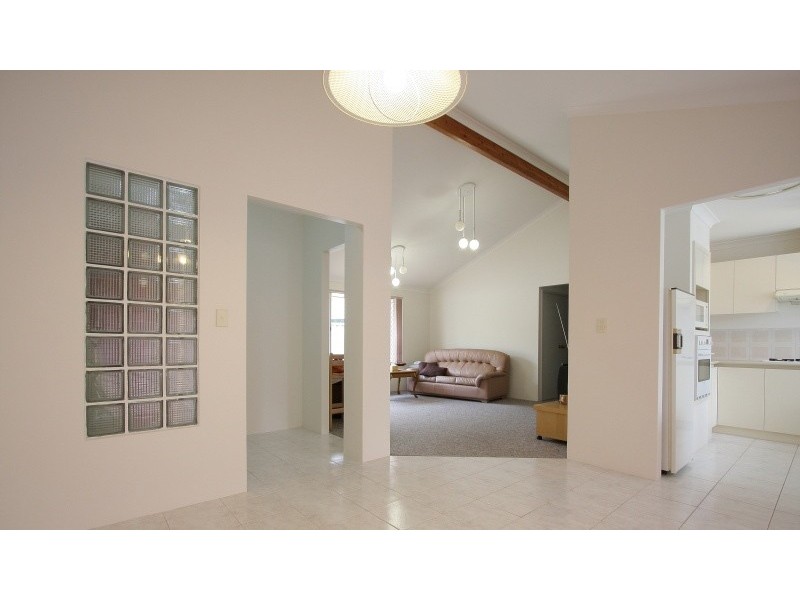 19 Stirk Road, Alfred Cove WA 6154