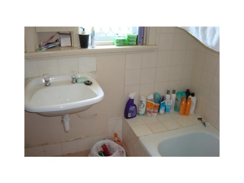 126 Manning road, Manning WA 6152