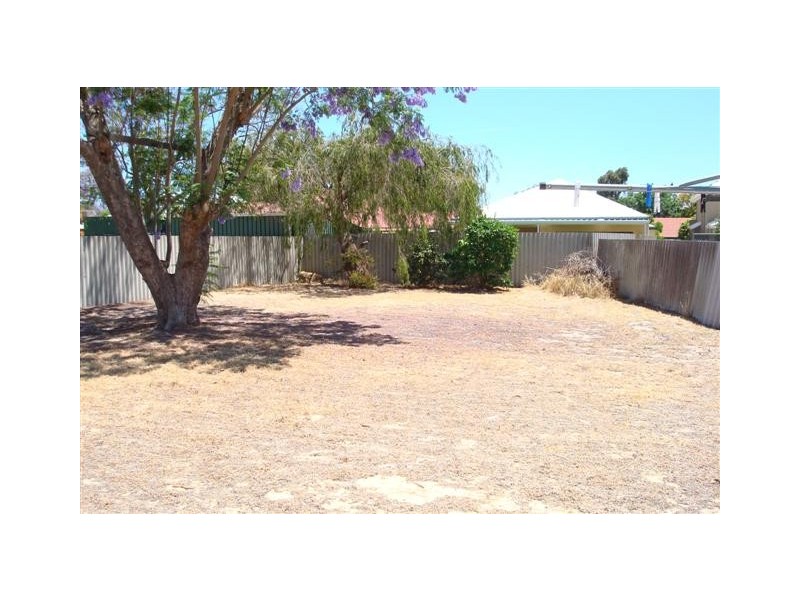 126 Manning road, Manning WA 6152