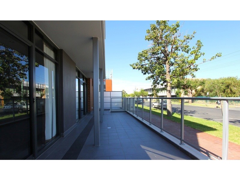 4/8 Hordern Street, Victoria Park WA 6100