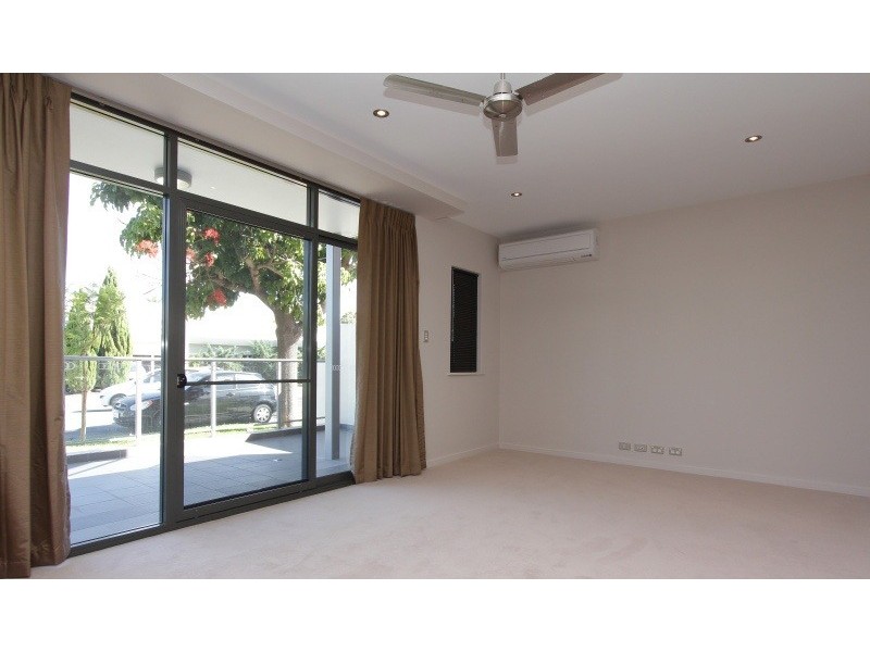 4/8 Hordern Street, Victoria Park WA 6100