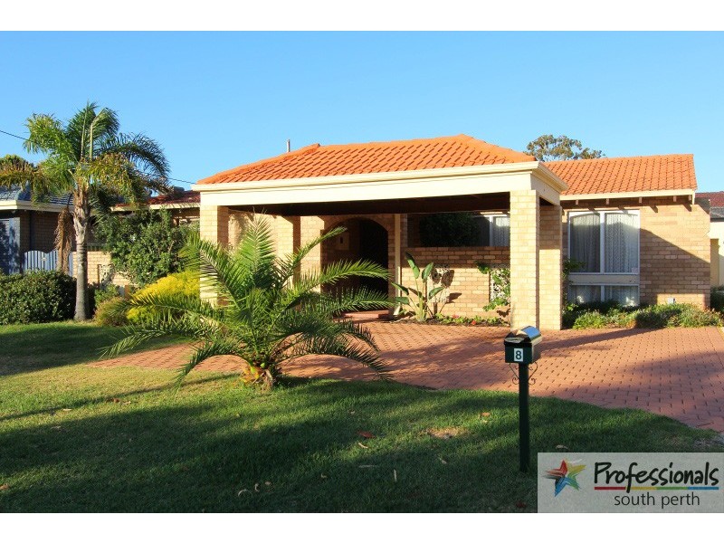 8 Bow Street, Wilson WA 6107