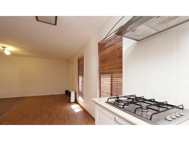 8/189 Coode Street, Como WA 6152