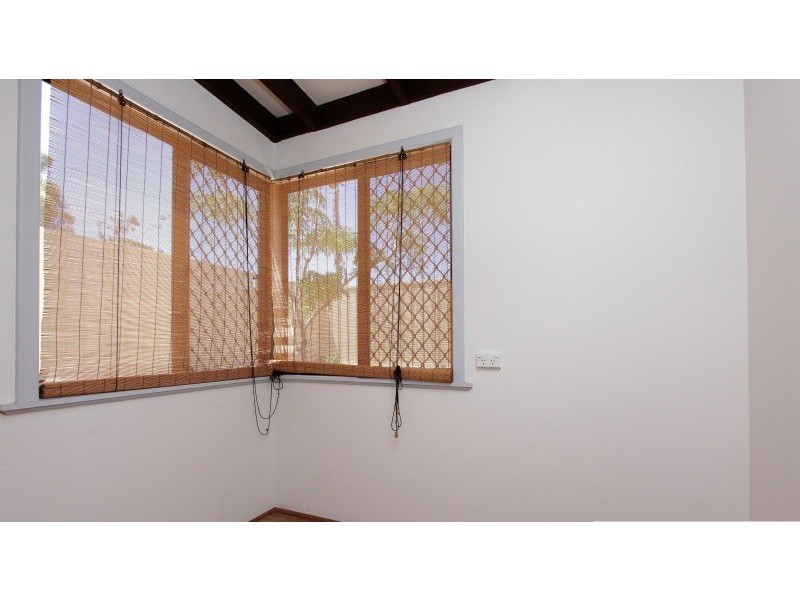 1 Treeby Street, Coolbellup WA 6163