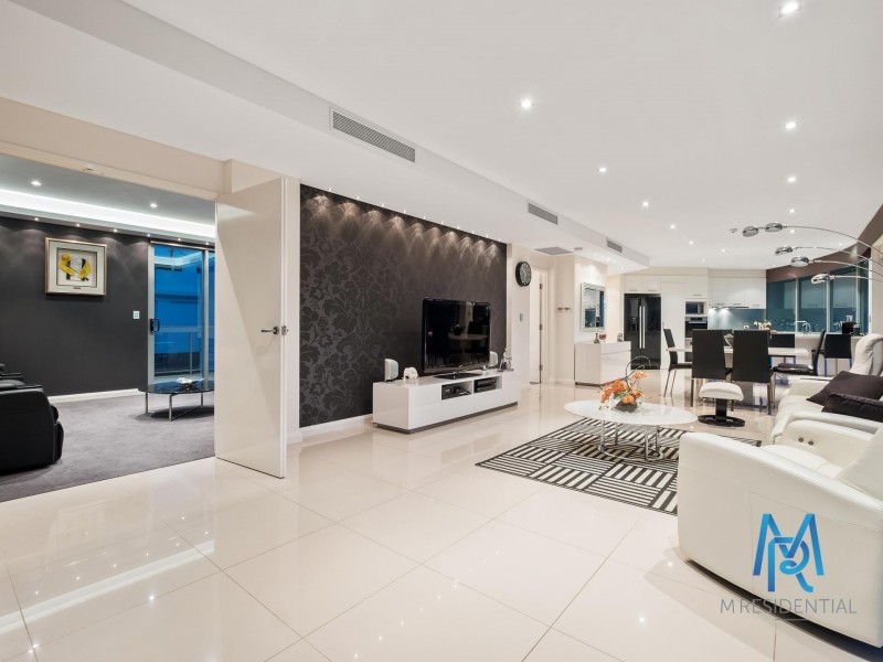 13/4 Scott Street, South Perth WA 6151