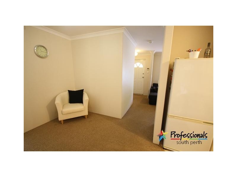 10 Jarman Avenue, Manning WA 6152