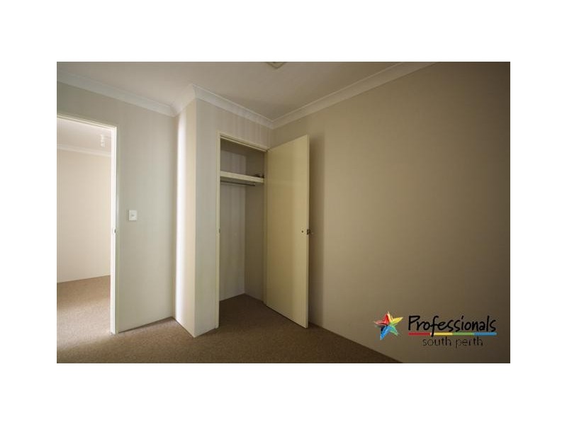 10 Jarman Avenue, Manning WA 6152