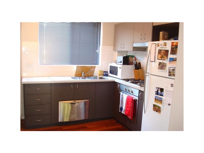3/34 Cunningham tce, Daglish WA 6008