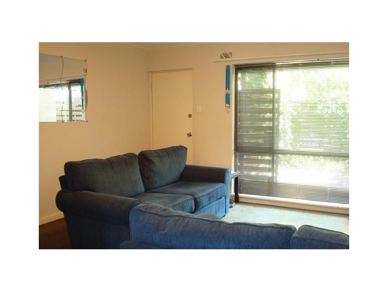 3/34 Cunningham tce, Daglish WA 6008