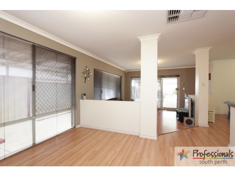 7 Ralphs Street, Seville Grove WA 6112