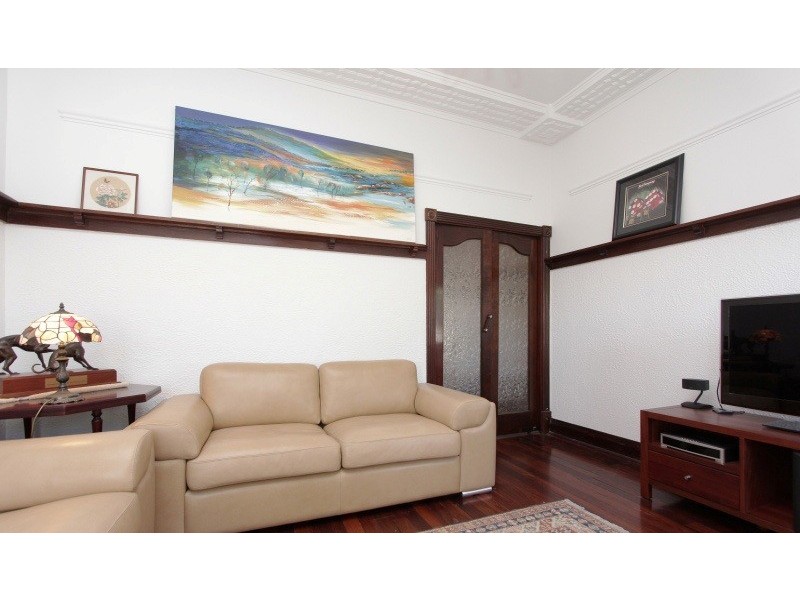 7 Arundel st, Kensington WA 6151