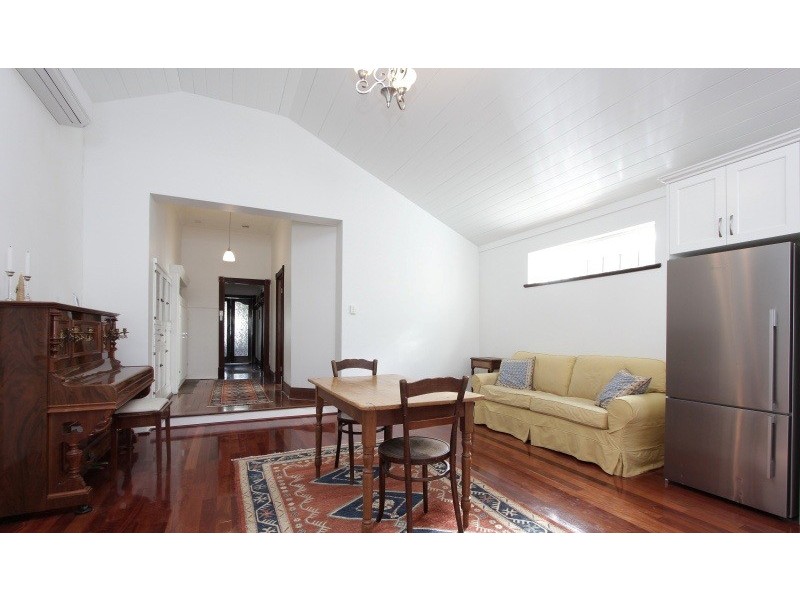 7 Arundel st, Kensington WA 6151