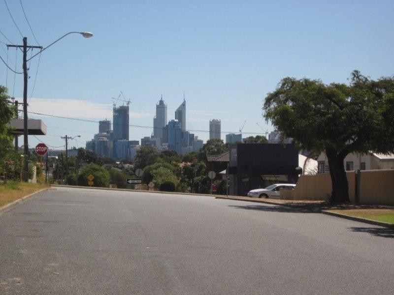 29 Hovia Terrace, Kensington WA 6151