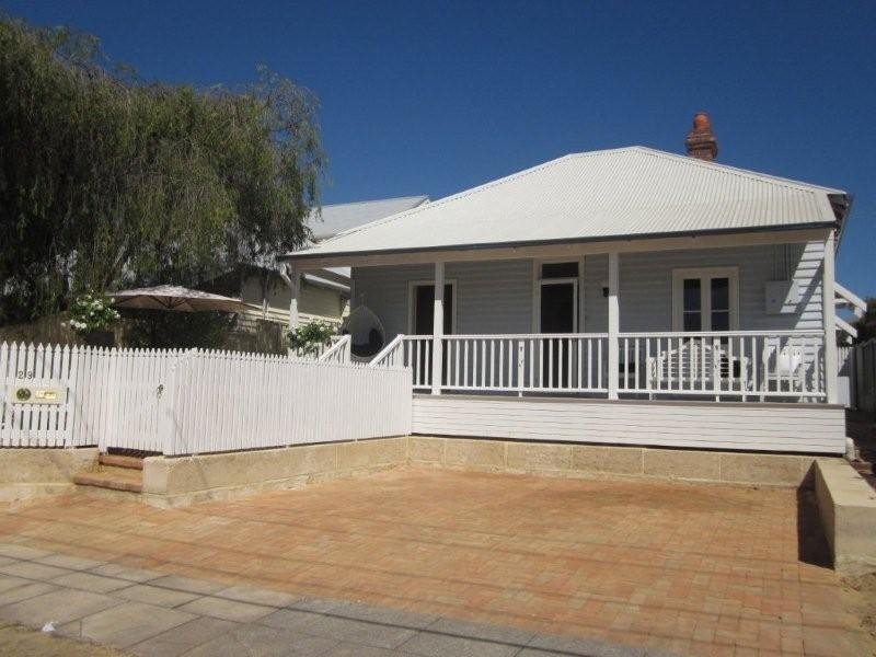 29 Hovia Terrace, Kensington WA 6151