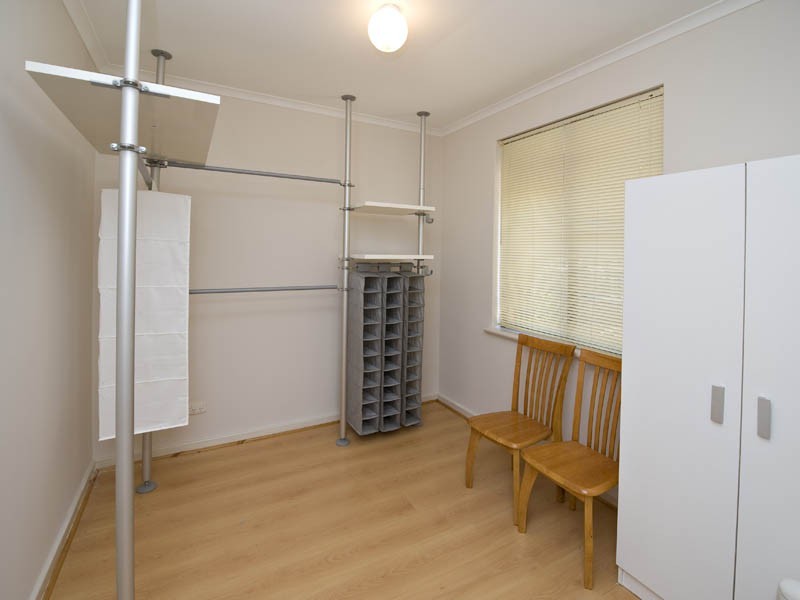 2/4 Jane Road, Applecross WA 6153