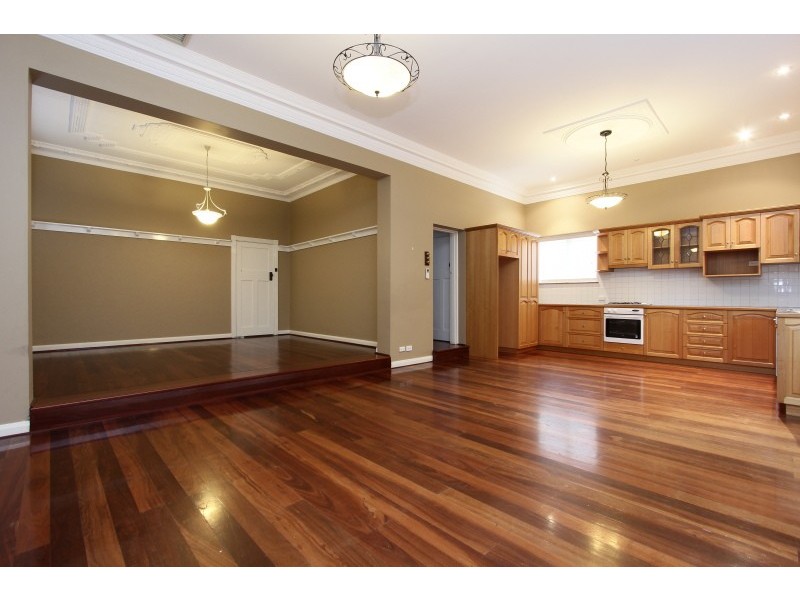 15 Vista Street, Kensington WA 6151