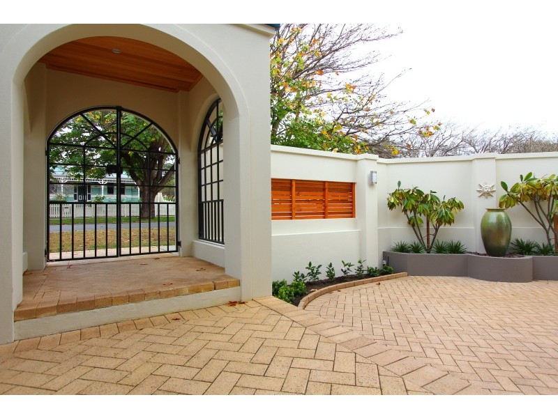 18 Joseph Street, West Leederville WA 6007