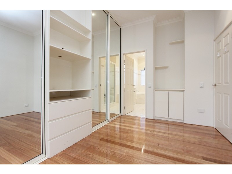 18 Joseph Street, West Leederville WA 6007