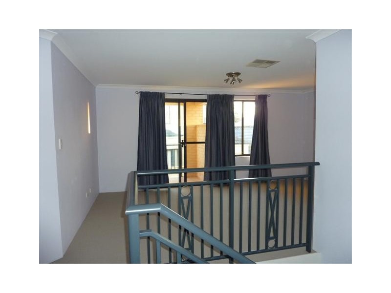 2/44 Brandon Street, Kensington WA 6151