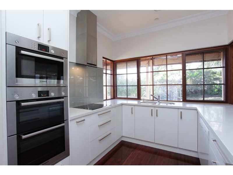 28 Fourth Avenue, Kensington WA 6151