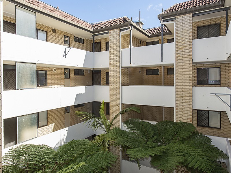 33/39 Hurlingham Road, South Perth WA 6151